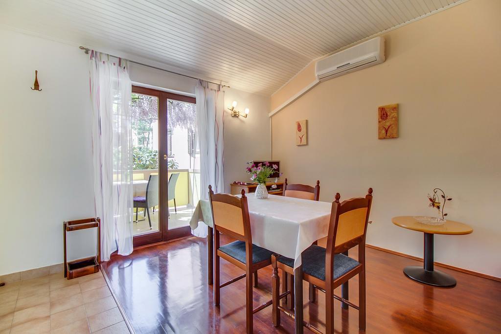 Apartments Petra Mali Losinj Luaran gambar