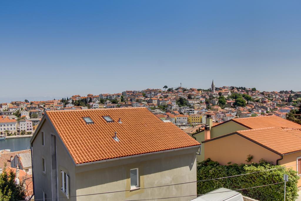 Apartments Petra Mali Losinj Luaran gambar